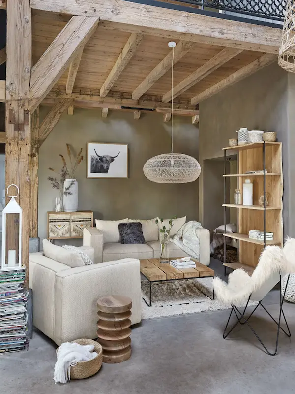 Rustiek Wonen - Natural styling with exposed beams and neutral tones